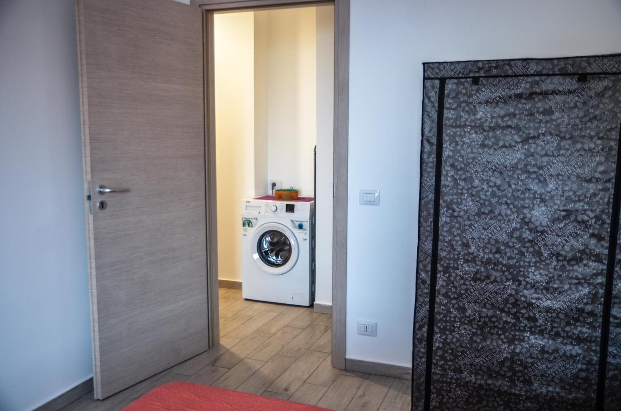 Apartment Sul Mare Trilocale Siderno